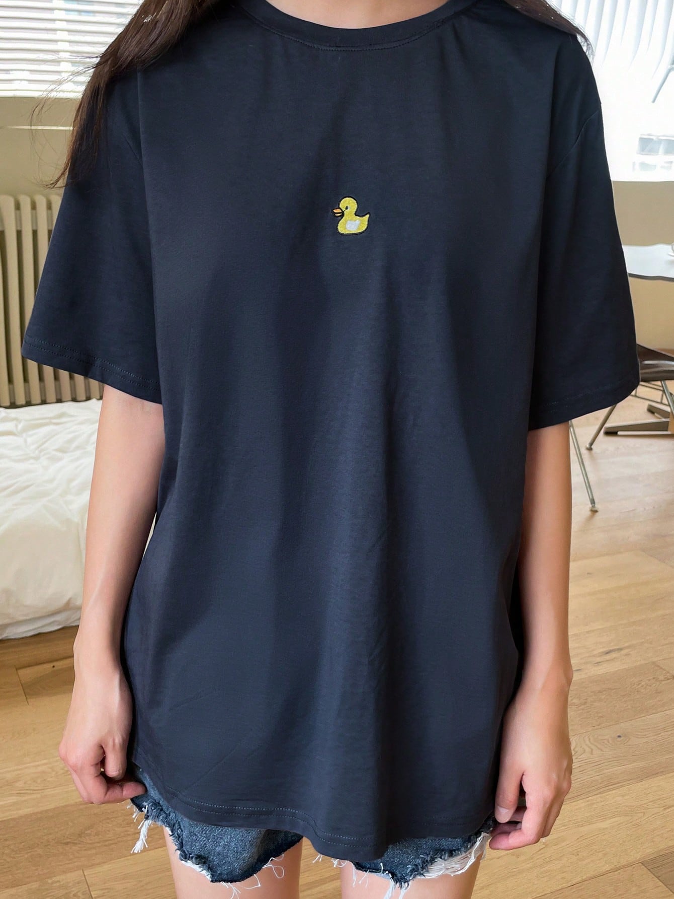 DAZY Duck Embroidery Drop Shoulder Tee Summer Oversized T-Shirt