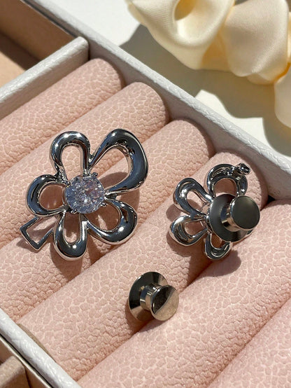 DAZY Fashionable Flower Design Button