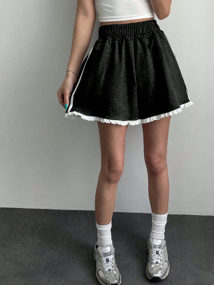 DAZY Women Lace Trim Loose Shorts