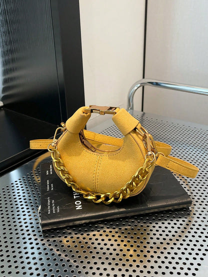 Design Pea-Shaped Mini Messenger Bag For Women, New Style Small Cross-Body Purse For Lipstick, Earphones, Fashionable Butter Yellow Bag For Women
