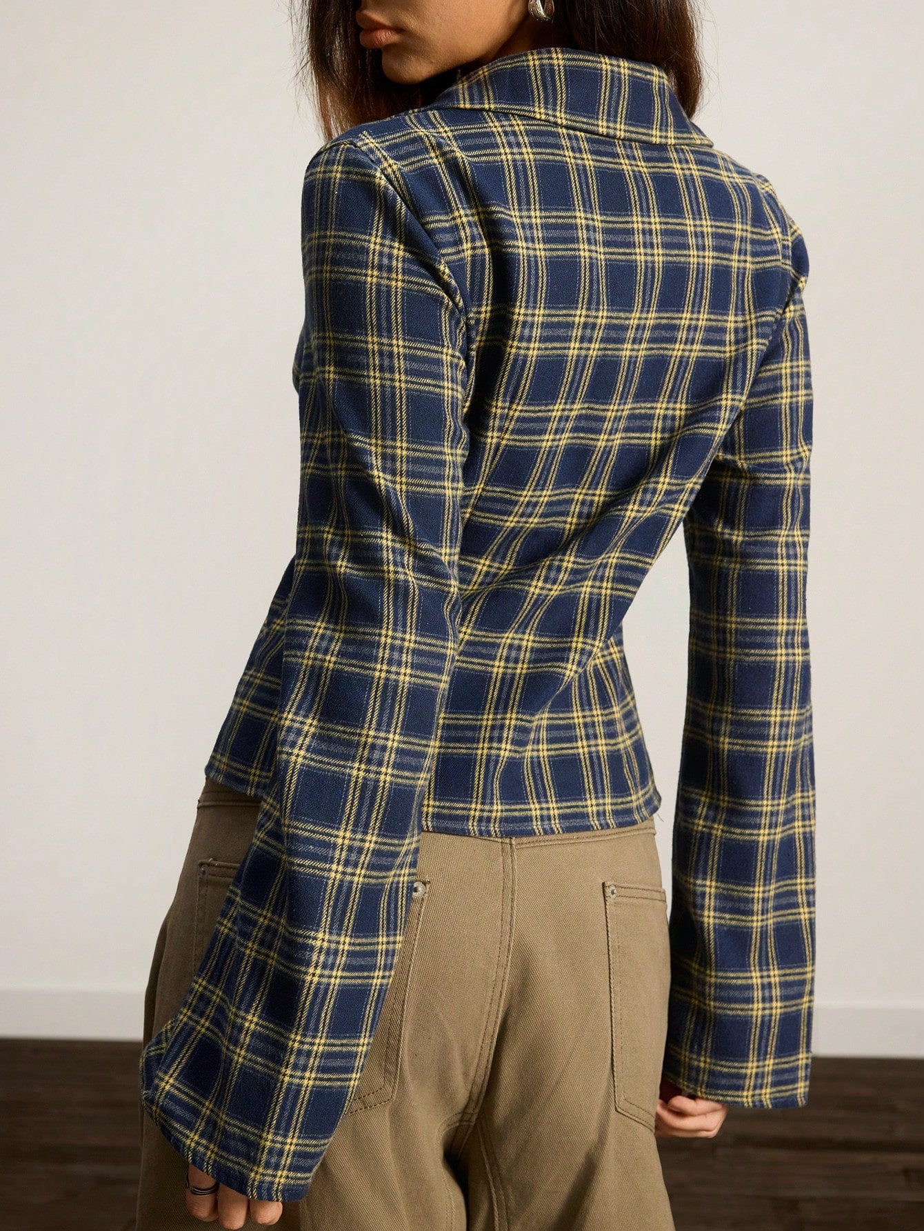 Easelle Vintage Casual Retro Navy Blue Woven Women's Plaid Long Sleeve Single-Breasted Casual Shirt Spring And Autumn Chic Blouses For Women