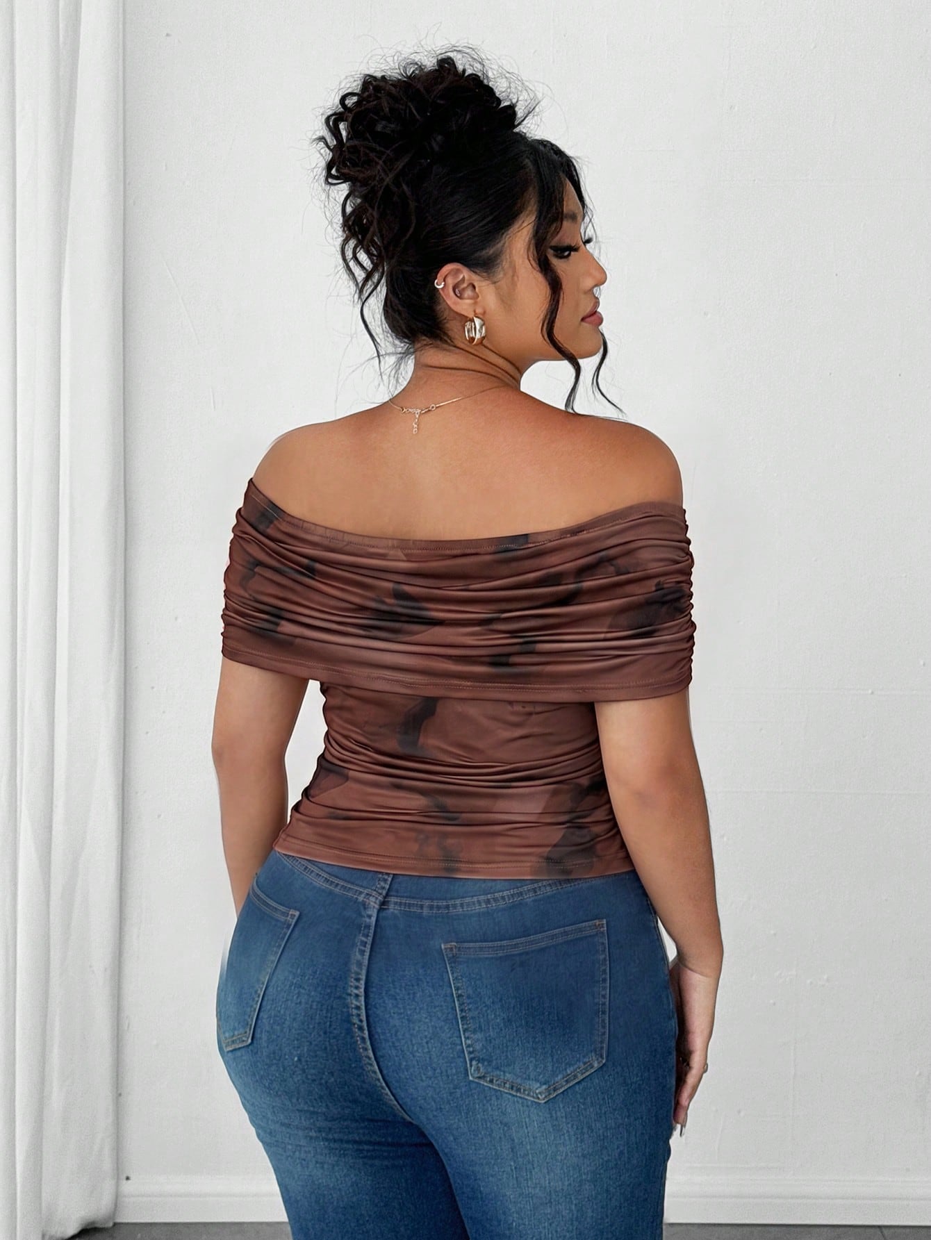 Elenzga Plus Size Women Elegant Off-Shoulder Ruched Asymmetric Hem Cinched Waist T-Shirt
