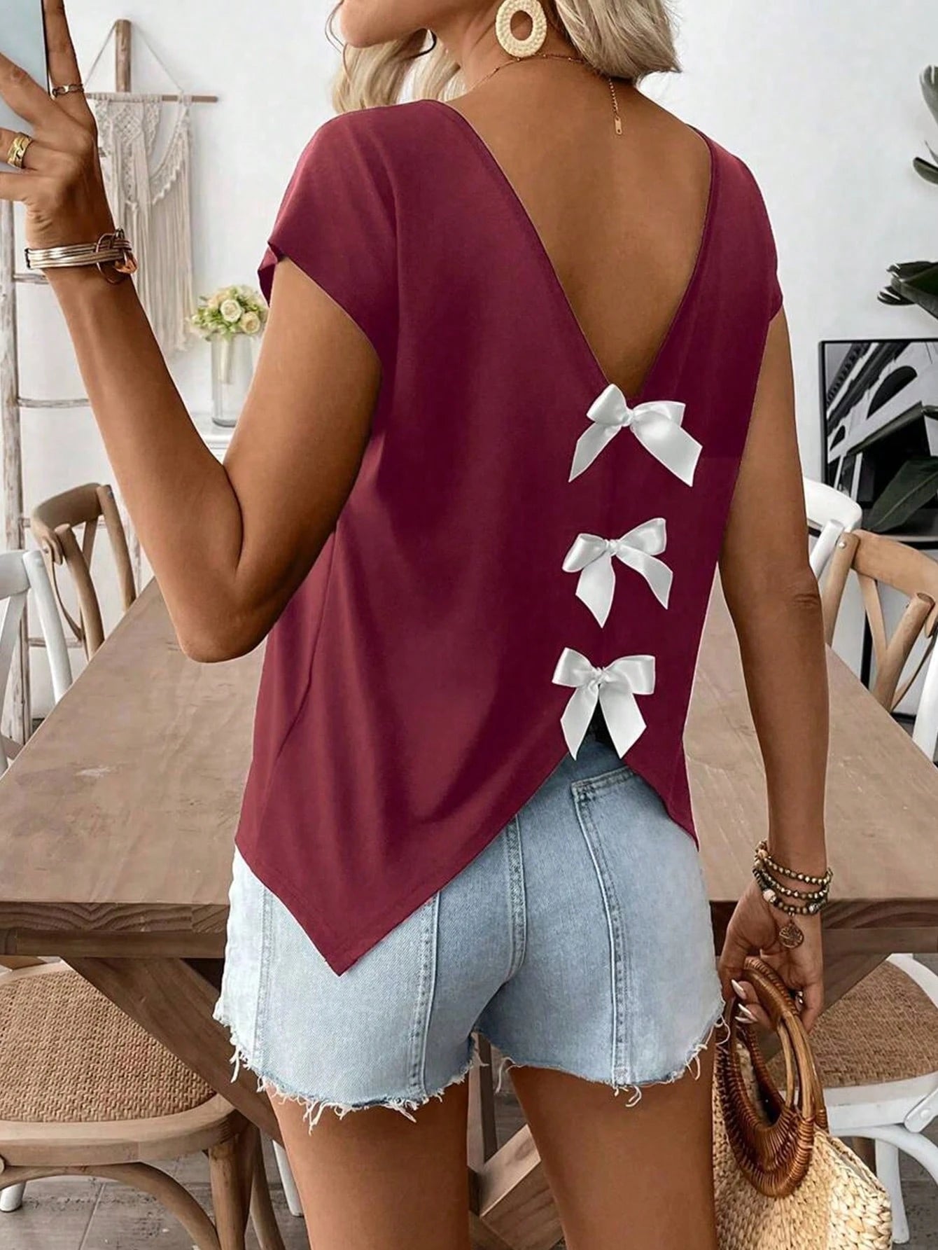 EMERY ROSE Plus Size Solid Black Double V Neck Cap Sleeve Back 3 Bows Decor Split Curved Hem Loose Lightweight Tee Women Summer Daily Going Out Cute Casual Tops
