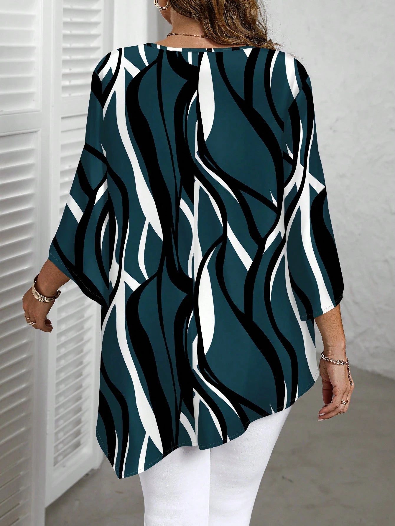 EMERY ROSE Plus Size White Elegant Minimalist All-Over Print Shirt,Classy Workwear Tunic Top,Autumn Blouses For Women,Business Casual Holiday Boho Western Style