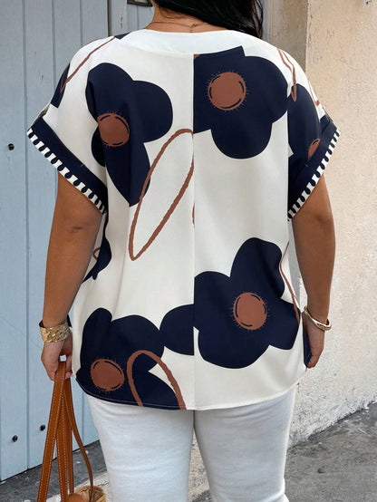EMERY ROSE Plus Size Women's Spring/Summer Floral Placement Print Casual Vacation Shirt Abstract Print Blouse Geometric Print Top Vacation Navy Chic