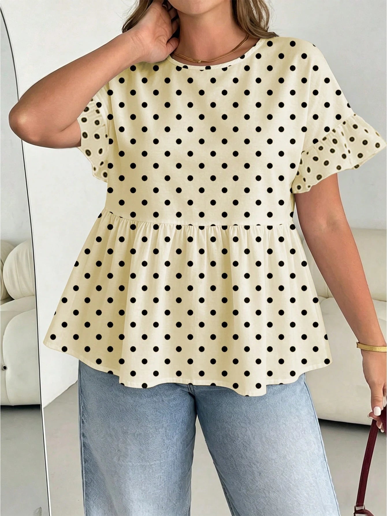 Essnce Plus Size Women's Round Neck Ruffle Short Sleeve Summer Blouse