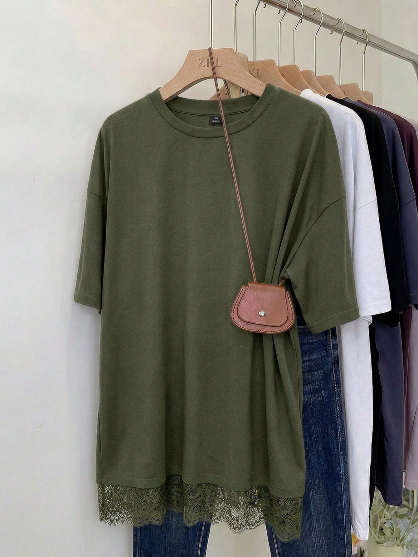 Essnce Plus-Size Women's Summer Elegant Army Green Lace-Trimmed Short-Sleeved Long T-Shirt,Casual Loose Comfortable Everyday Basic Tops