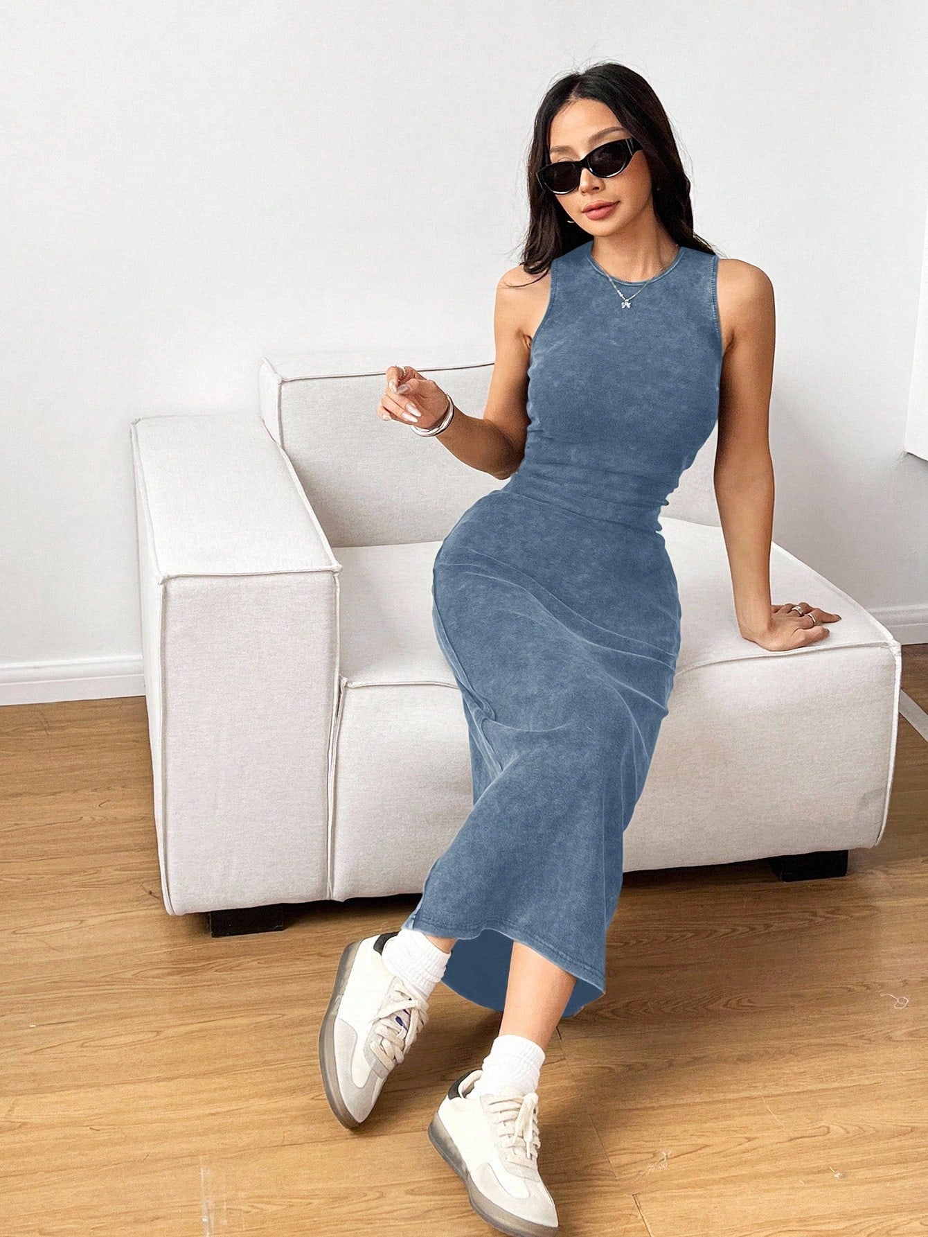 EZwear Stylish Sleeveless Round Neck Midi Tank Dress In Soft Blue Knitted Fabric For Casual Scenes Slim Dress,Casual Dresses For Women