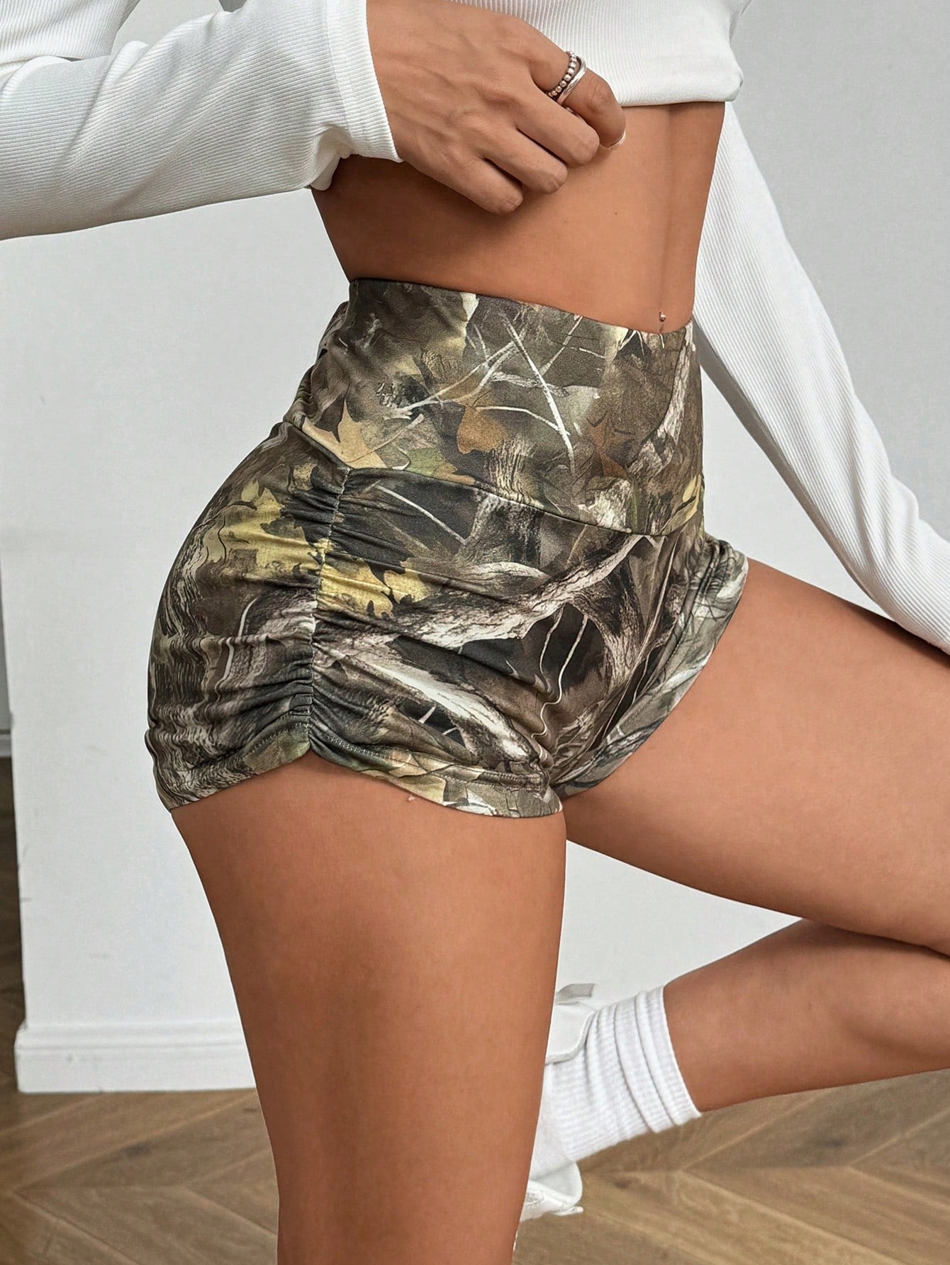 EZwear Women's Tree Branch Print Knitted Super Short Cycling Shorts Gym Workout Green Summer Athleisure Athletic