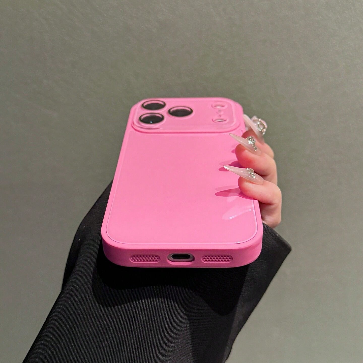 Fashion Pink Phone Case Compatible With IPhone17 Pro Max, 17e 16 Pro Max, 15 Pro Max, 14 Pro Max, 13 Pro Max 13mini 12 Pro Max 11 Pro Max Smooth Full-Cover Soft-Edge Back Cover Protective Case Unisex