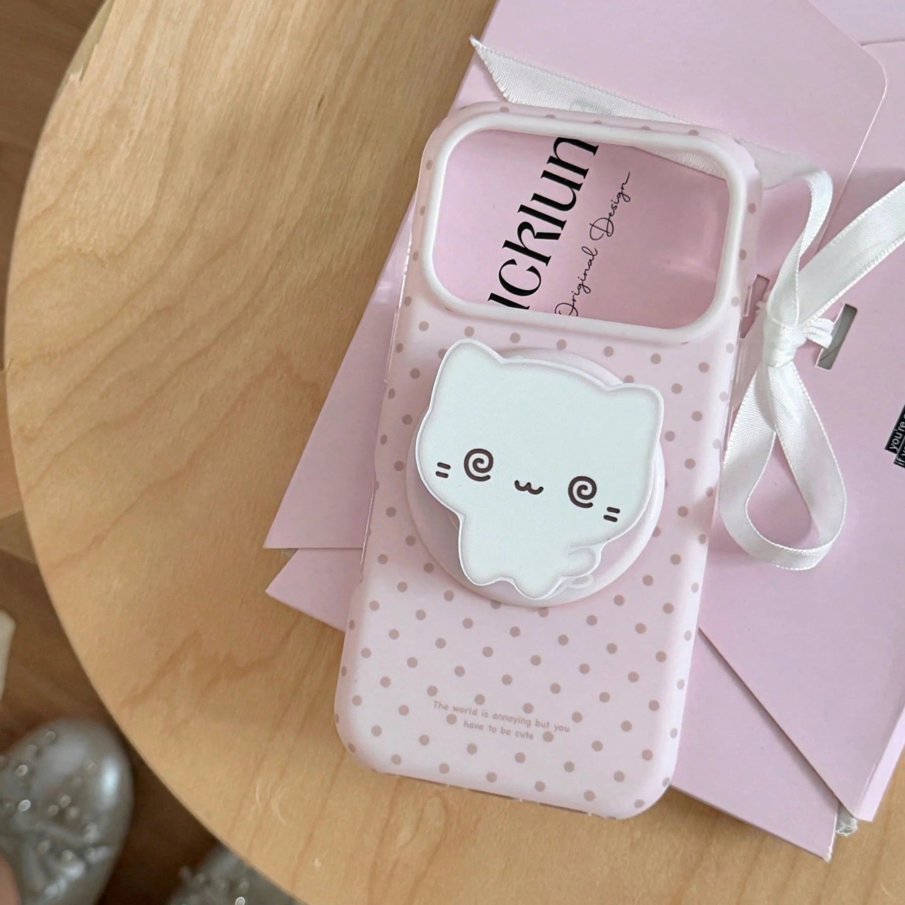 Fashionable Creative Magnetic Polka Dot + Kitten Stand Phone Case Suitable For IPhone 17 Pro Max, 16 Pro Max, Cute For Girls, Stylish For IPhone 15 Pro, 14, 13