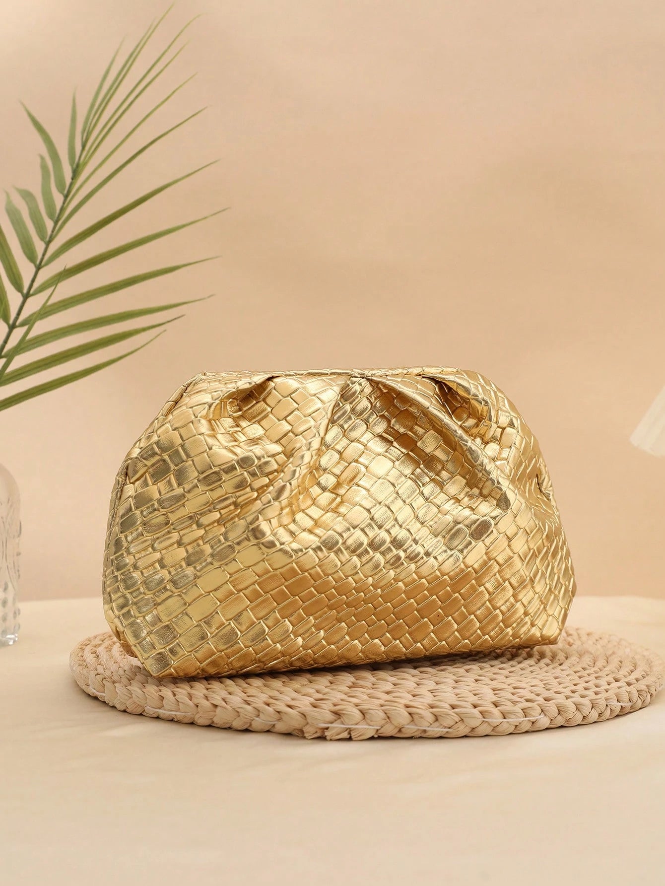 Fashionable New Women's Cloud Handbag, High-Quality Creative Casual Evening Bag, Solid Color Minimalist Faux Woven Cloud Bag, Women's Clutch
