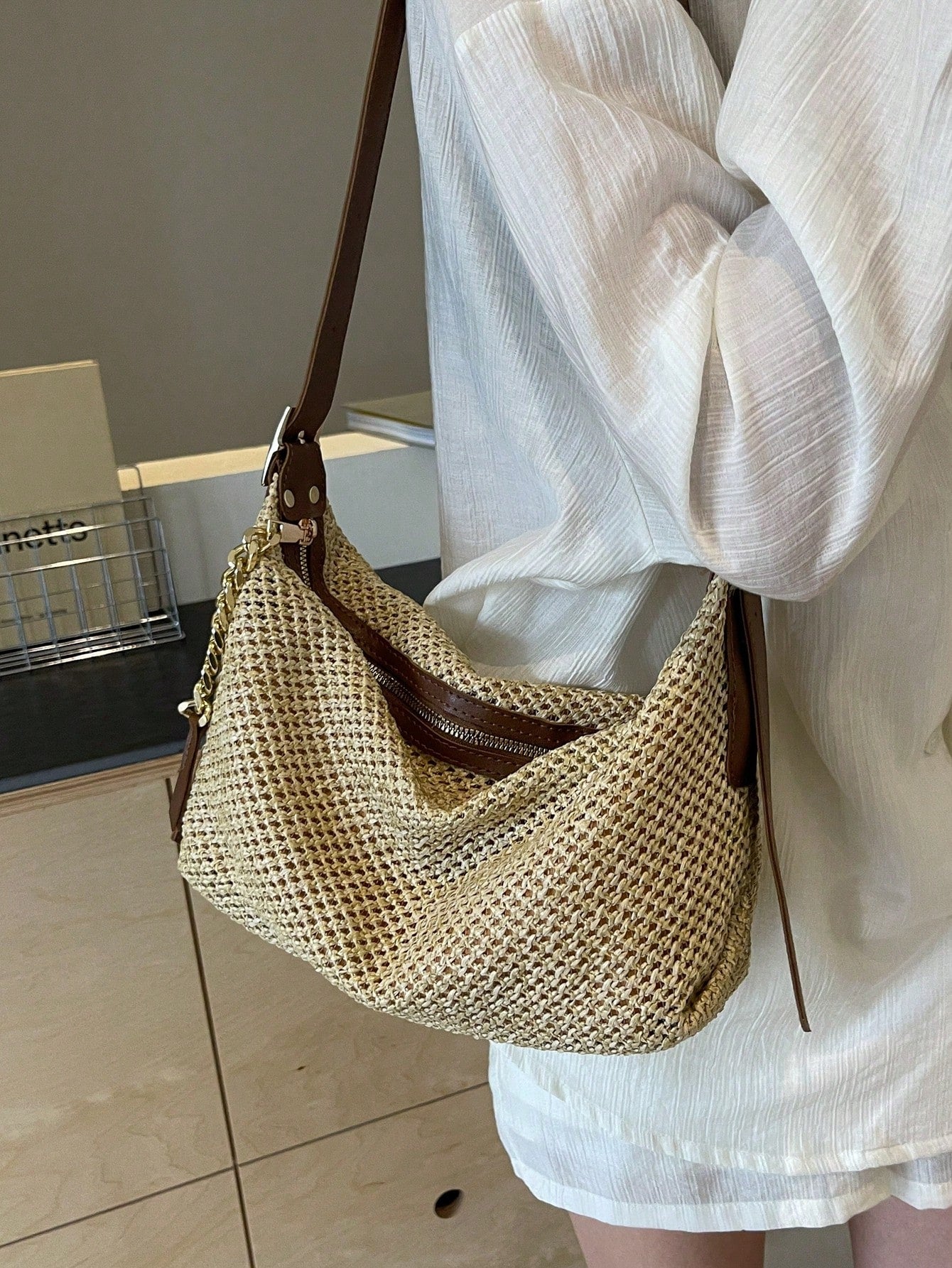 Fashionable Summer Khaki Straw Bag, Minimalist Retro Chain Zipper Shoulder Dumpling Bag