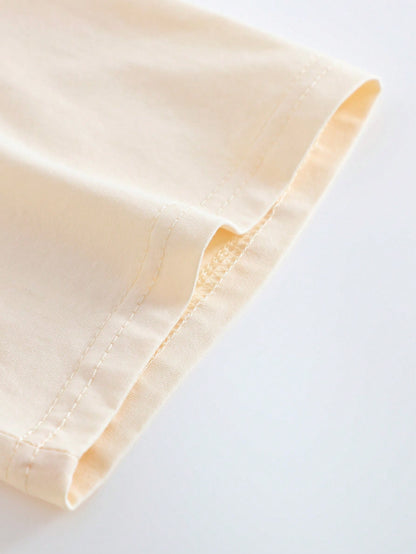 Flirla Round Neck Short Sleeved T-Shirt With Cat And Moon Print, Suitable For Spring And Summer