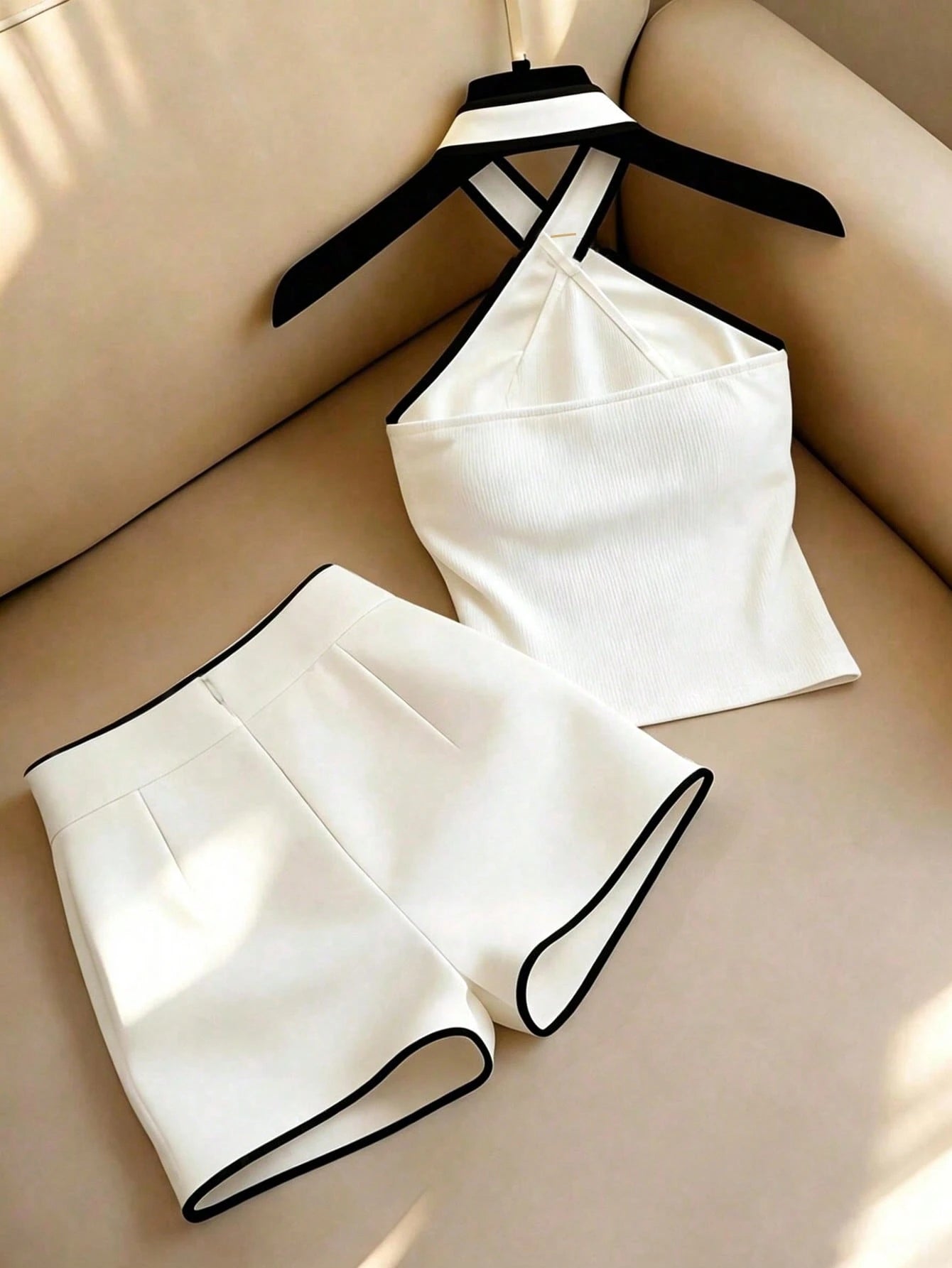 Franclia 2026 New Spring Summer Halter Two Pieces Set For Women, Black White Color Block Halter Top And High Waist Shorts Set,Summer Vacation