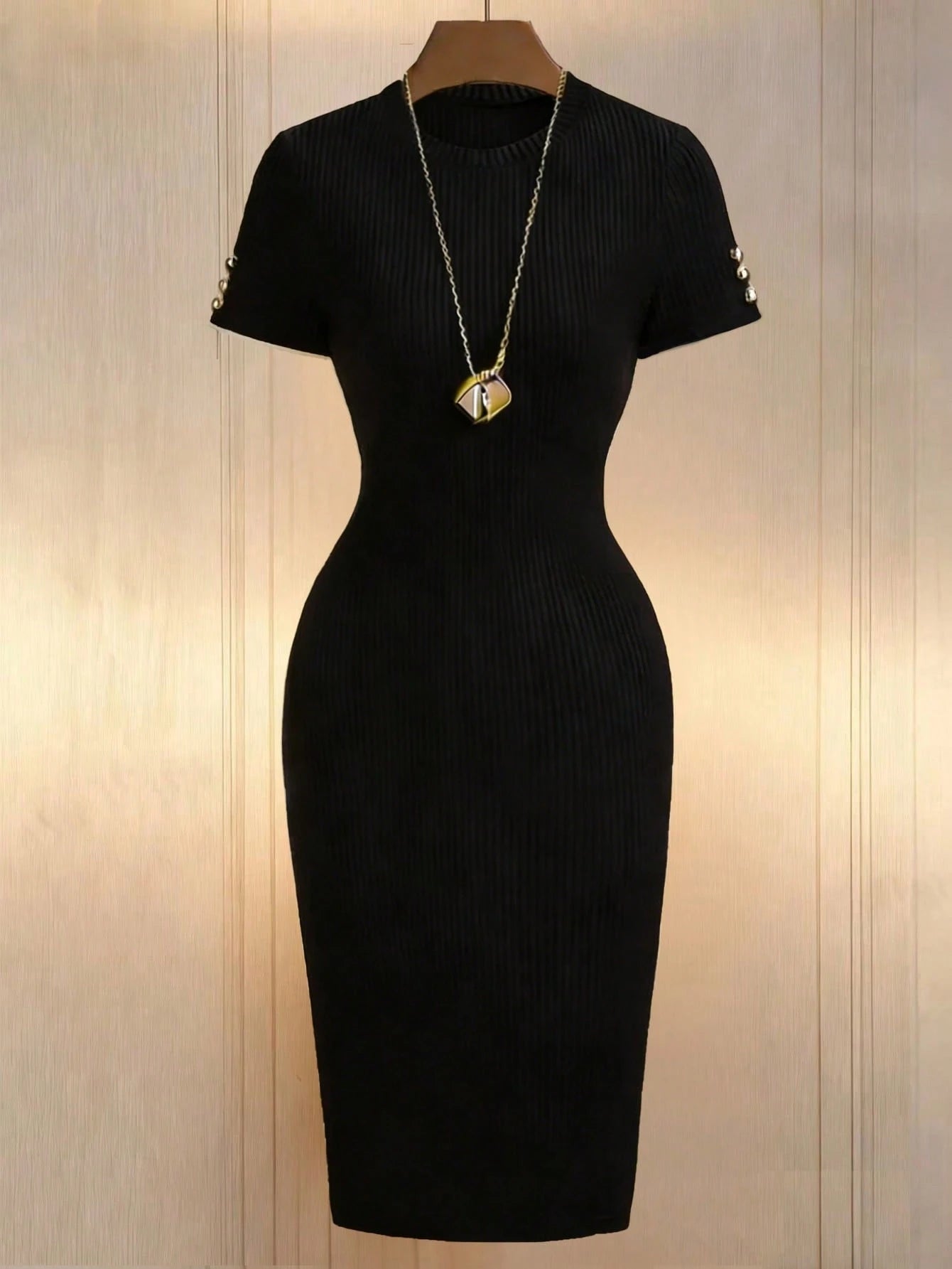 Franclia Black Ribbed Knit Short Sleeve Fitted Versatile Dress