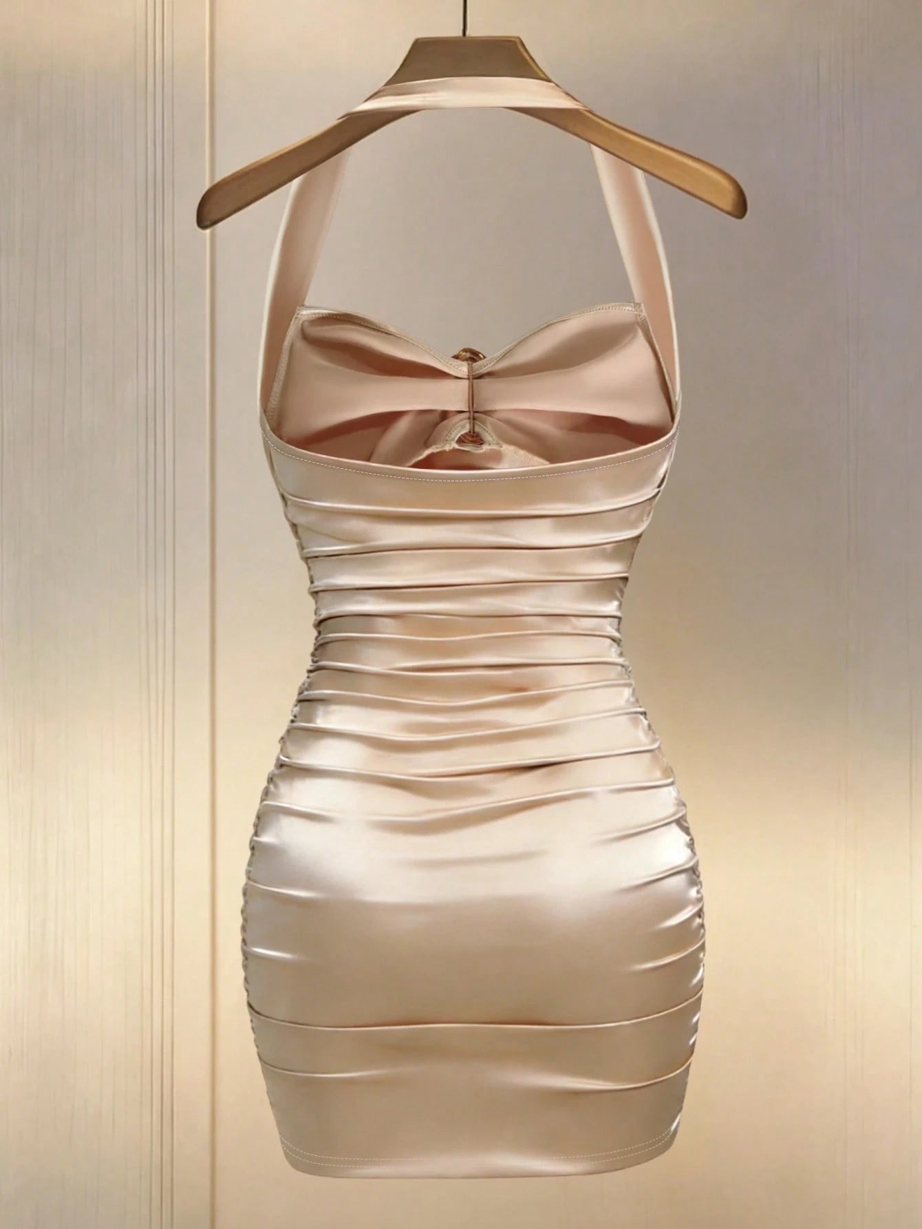 Franclia Women's Elegant Champagne Gold Satin Dress Summer Halter Neck Ruched Bodycon Dress,Night Out Birthday Wedding Guest Fitted Short Pleated Y2k Dress
