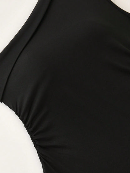 GlowEve Women's Black White Color Block One Shoulder Mini Dress, Ruched High Waist Slim Bodycon Dress, Puff Bubble Hem, Elegant Daily Casual Dress, Dating Vacation Outfit, Office Commuter Summer Party