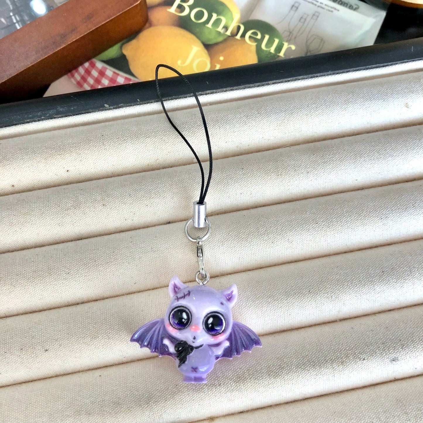 Halloween Pumpkin Ghost Cartoon Resin Pendant Phone Lanyard, Backpack Fun Decoration, Cute Quirky Phone Strap, Girly Soft Decor, Gift For Best Friend/Couple, Suitable For Phone, Camera, Keychain, Back