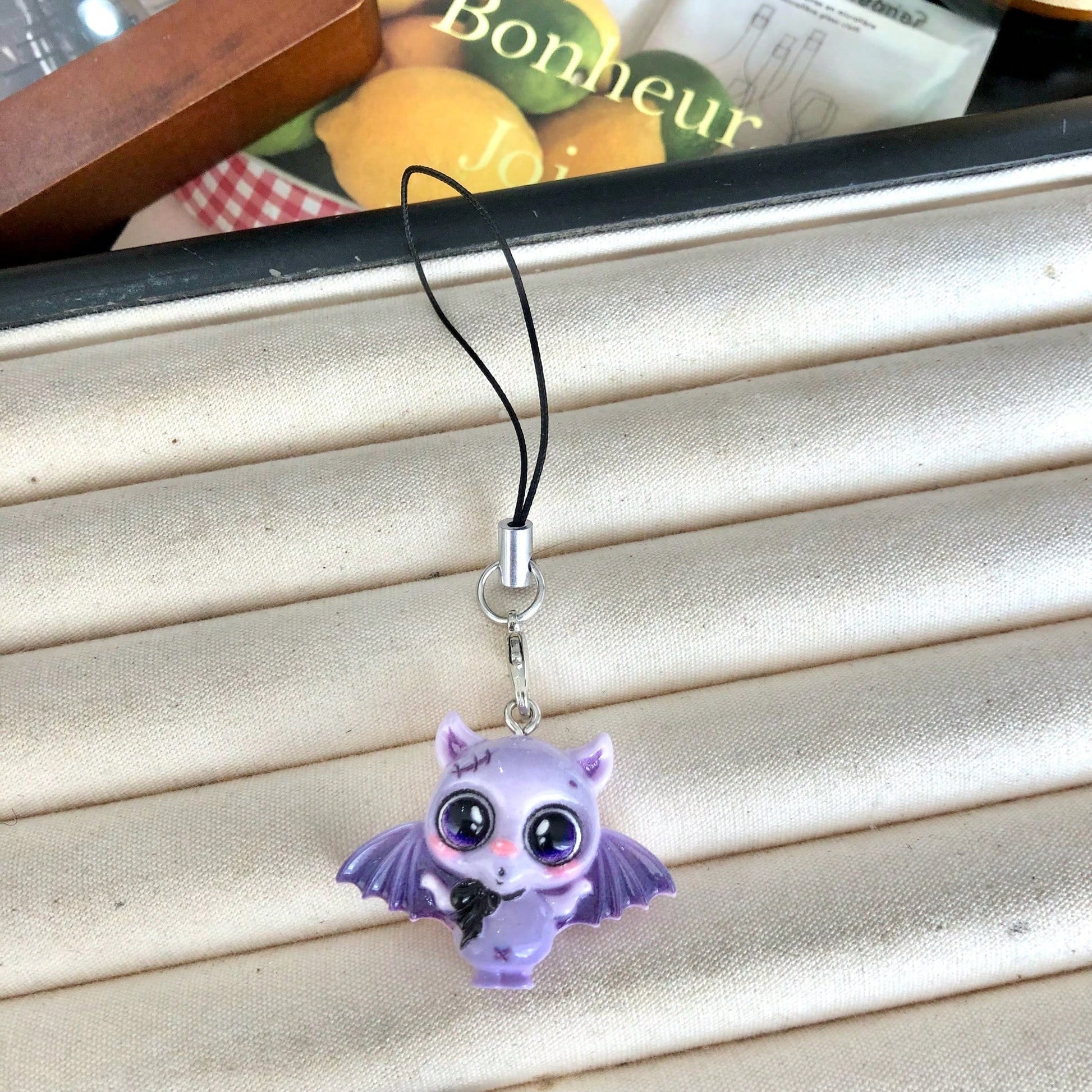 Halloween Pumpkin Ghost Cartoon Resin Pendant Phone Lanyard, Backpack Fun Decoration, Cute Quirky Phone Strap, Girly Soft Decor, Gift For Best Friend/Couple, Suitable For Phone, Camera, Keychain, Back