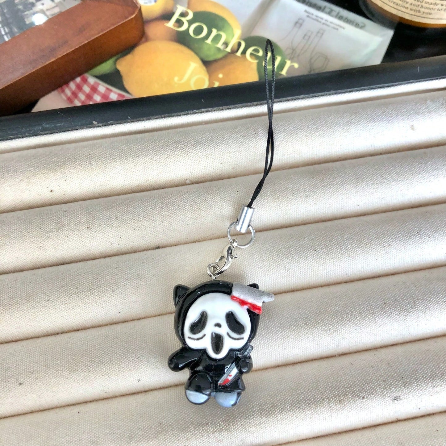Halloween Pumpkin Ghost Cartoon Resin Pendant Phone Lanyard, Backpack Fun Decoration, Cute Quirky Phone Strap, Girly Soft Decor, Gift For Best Friend/Couple, Suitable For Phone, Camera, Keychain, Back