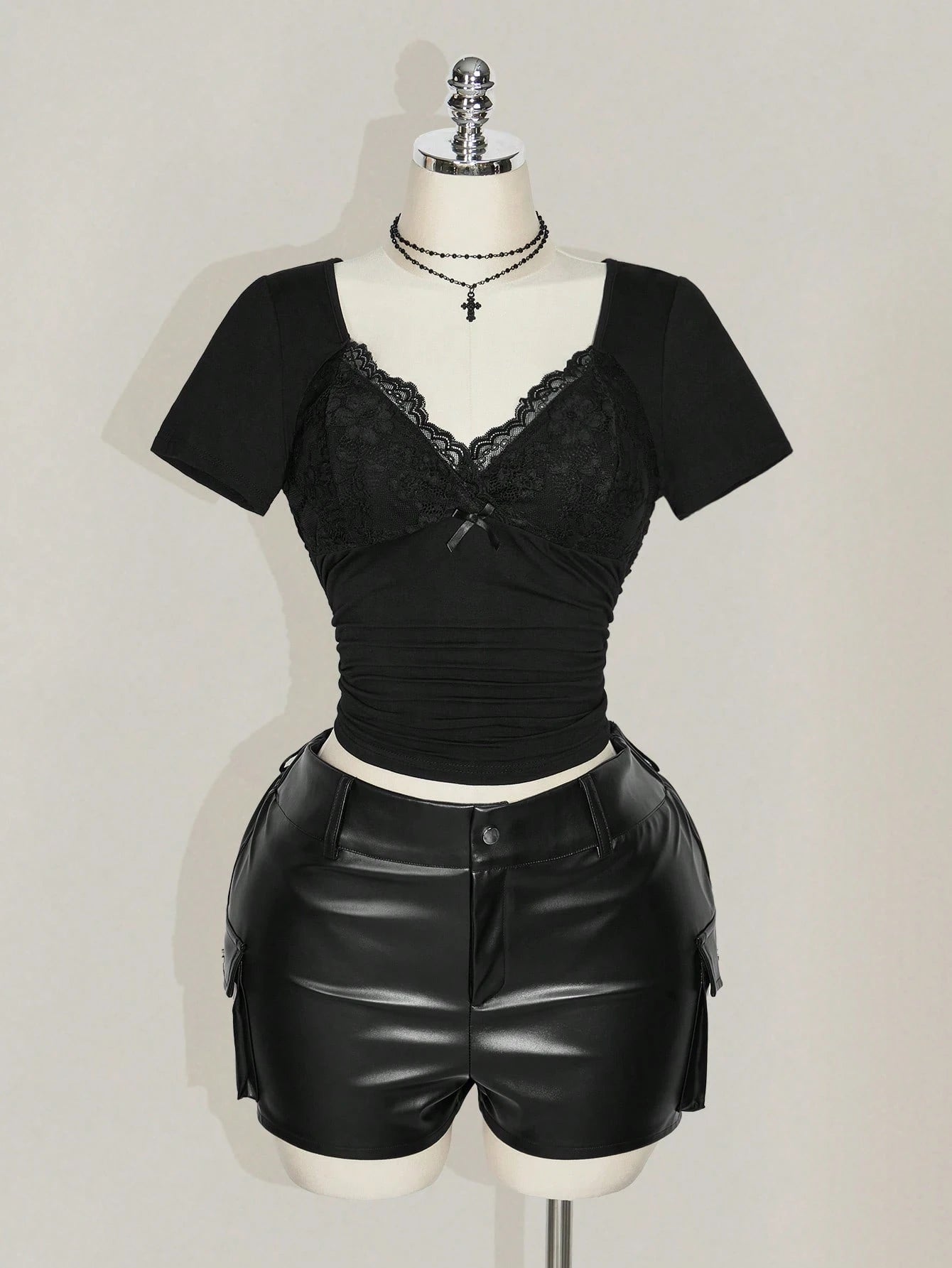 ICON Plus Size V-Neck Lace Splicing Waist Ruched Fitted Knit Top, Sexy T-Shirt For Spring/Summer, Suitable As Wedding Guest