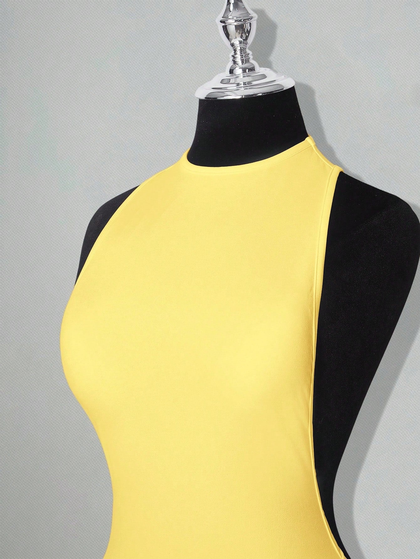 ICON Solid Color Backless Sexy Casual Mini Dress