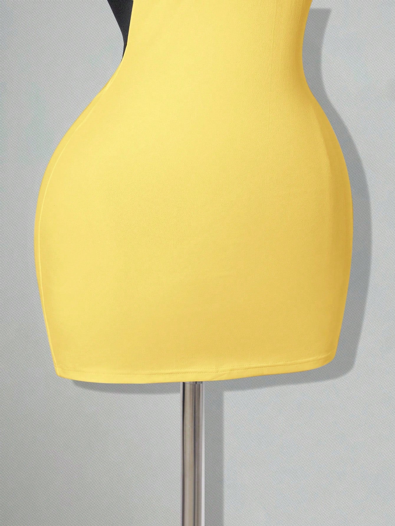 ICON Solid Color Backless Sexy Casual Mini Dress