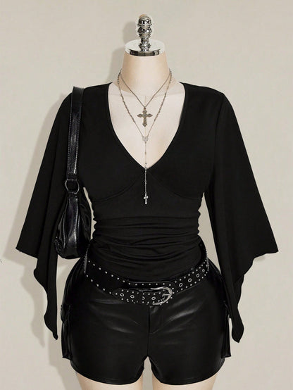 ICON Women's Plus Size Retro Country Goth Sexy Y2K Casual Elegant Date Night Clubbing Concert Rave Cocktail Deep V-Neck Ruffled Black T-Shirt Fall