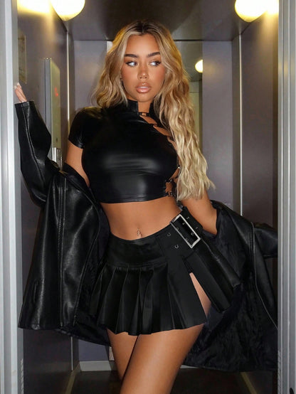 ICON Y2k Black 90s Low Rise Buckle Detail Pleated Hem Skirt