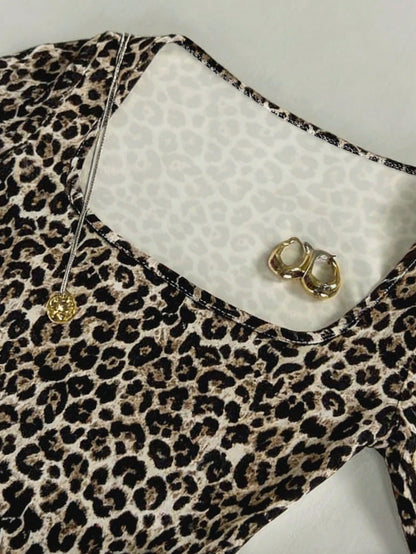 IslaSuriya Beige,Autumn,Chic,Night Out Classic Leopard Print Square Neck Slim Long Sleeve T-Shirt,Fashion Animal Print Top,Mother's Day Gift,Sisters Gift Shirt