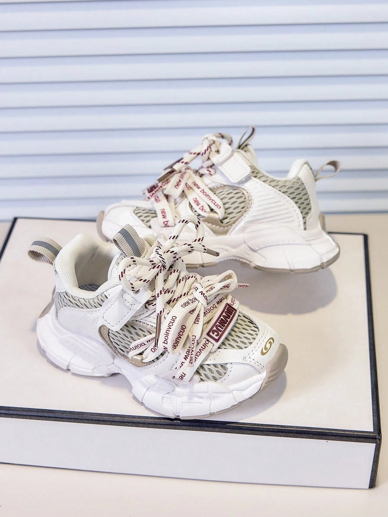 Kids' Chunky Sneakers, Fashionable New Spring/Autumn Girls' Breathable Mesh Sports Shoes, Boys' Soft Sole Anti-Slip Versatile Casual Shoes