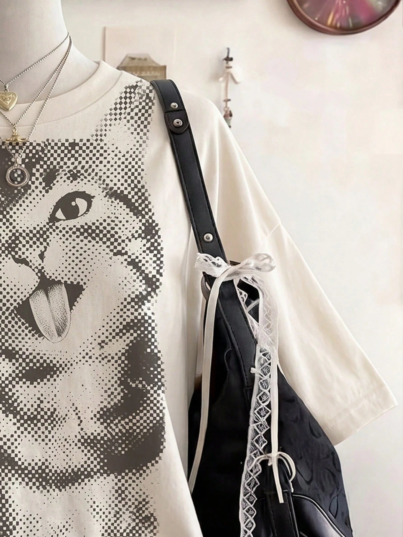 Lalippa Plus Size Women's Cat Print Casual Versatile Everyday T-Shirt