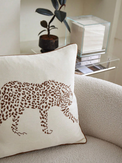 LCUHPCL 1pc And 2pcs Low-Key Luxury 3D Leopard Embroidery Pillowcase, Home Decor Suitable For Living Room, Bedroom, Car And Other Environments