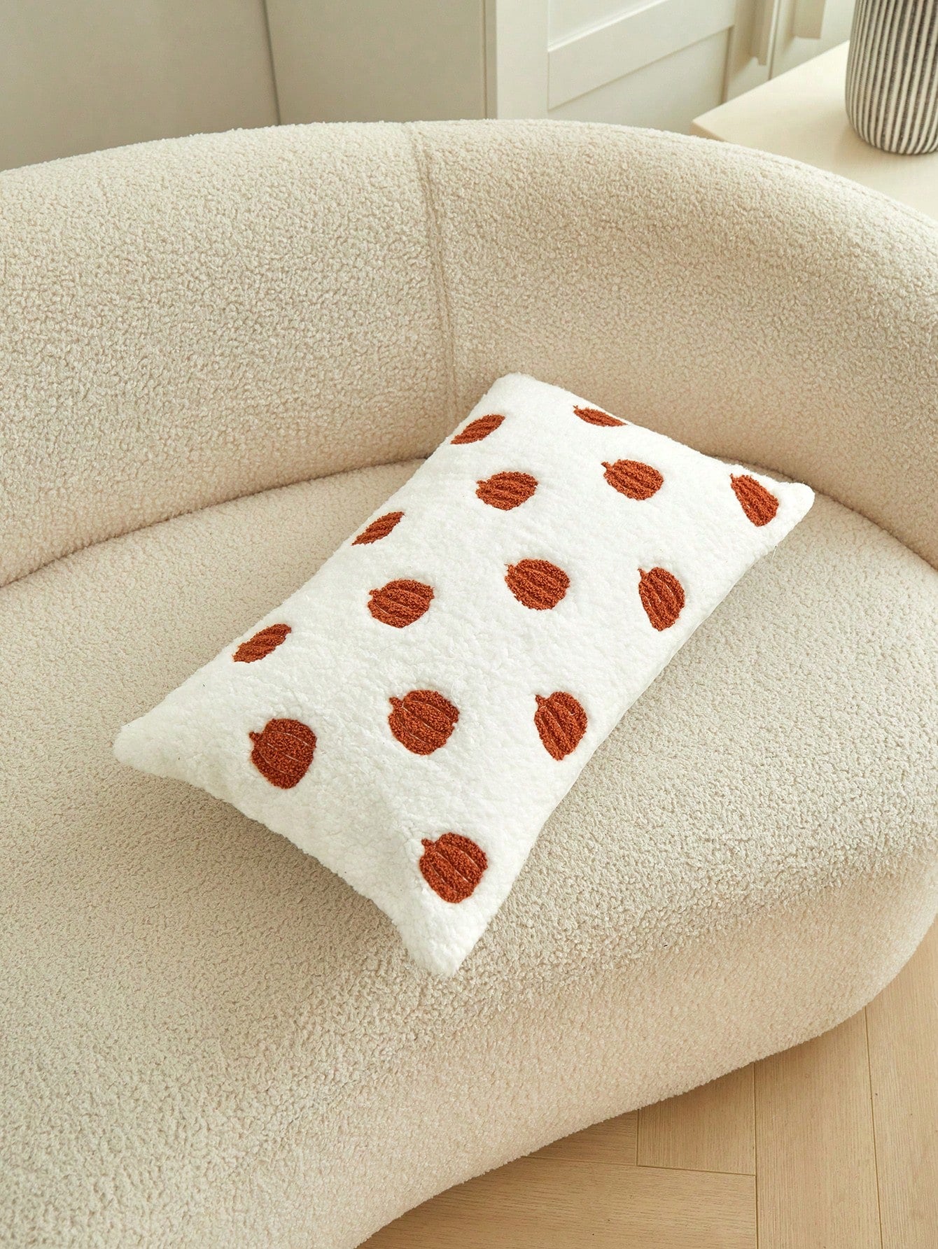 LCUHPCL 1pc Autumn/Winter Thanksgiving Faux Fur 3D Embroidered Pumpkin Pillow Case, Home Decor For Living Room, Bedroom, Party, Car And Other Environments