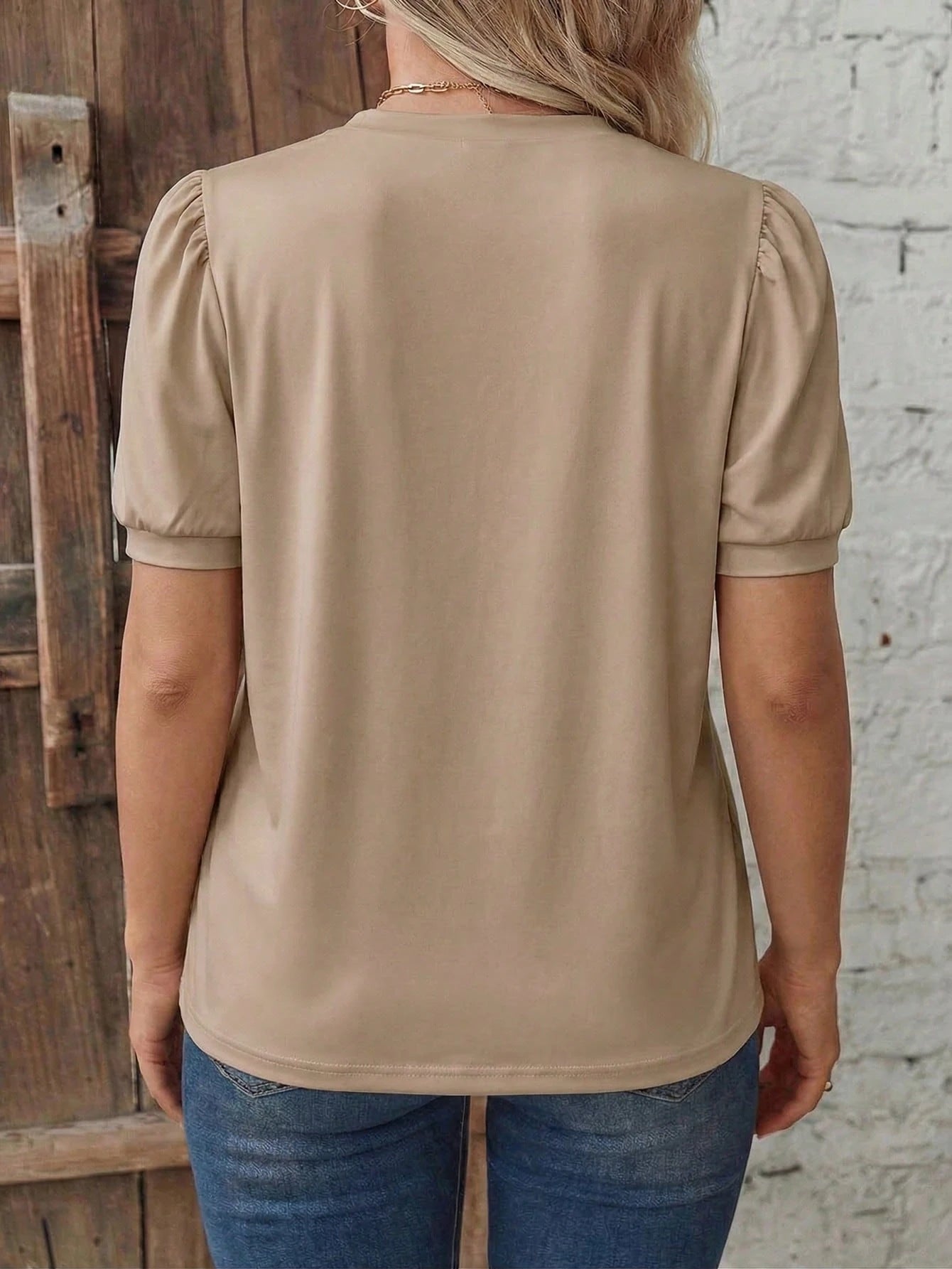 LUNE Casual Khaki Vintage Basic Bubble Short Sleeve Round Neck White Basic Plus Size T-Shirt