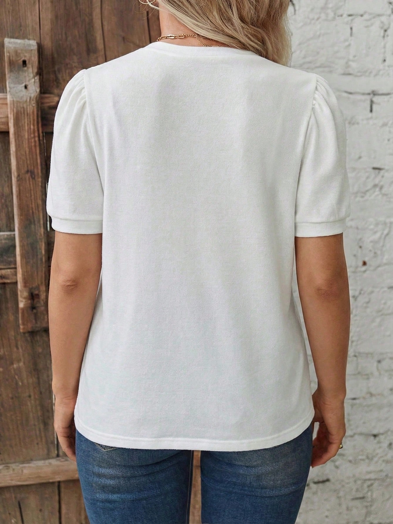 LUNE Casual Khaki Vintage Basic Bubble Short Sleeve Round Neck White Basic Plus Size T-Shirt