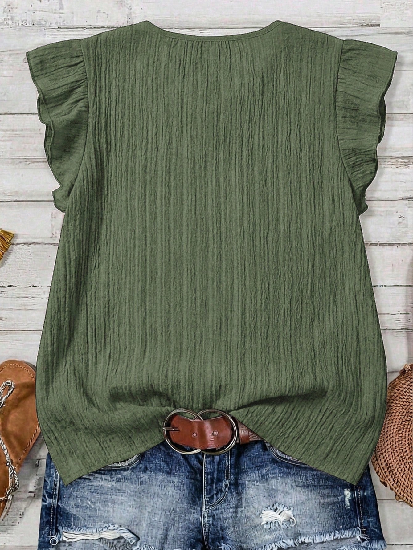 LUNE Casual Minimalist Green Plus Size Shirt, Suitable For Summer