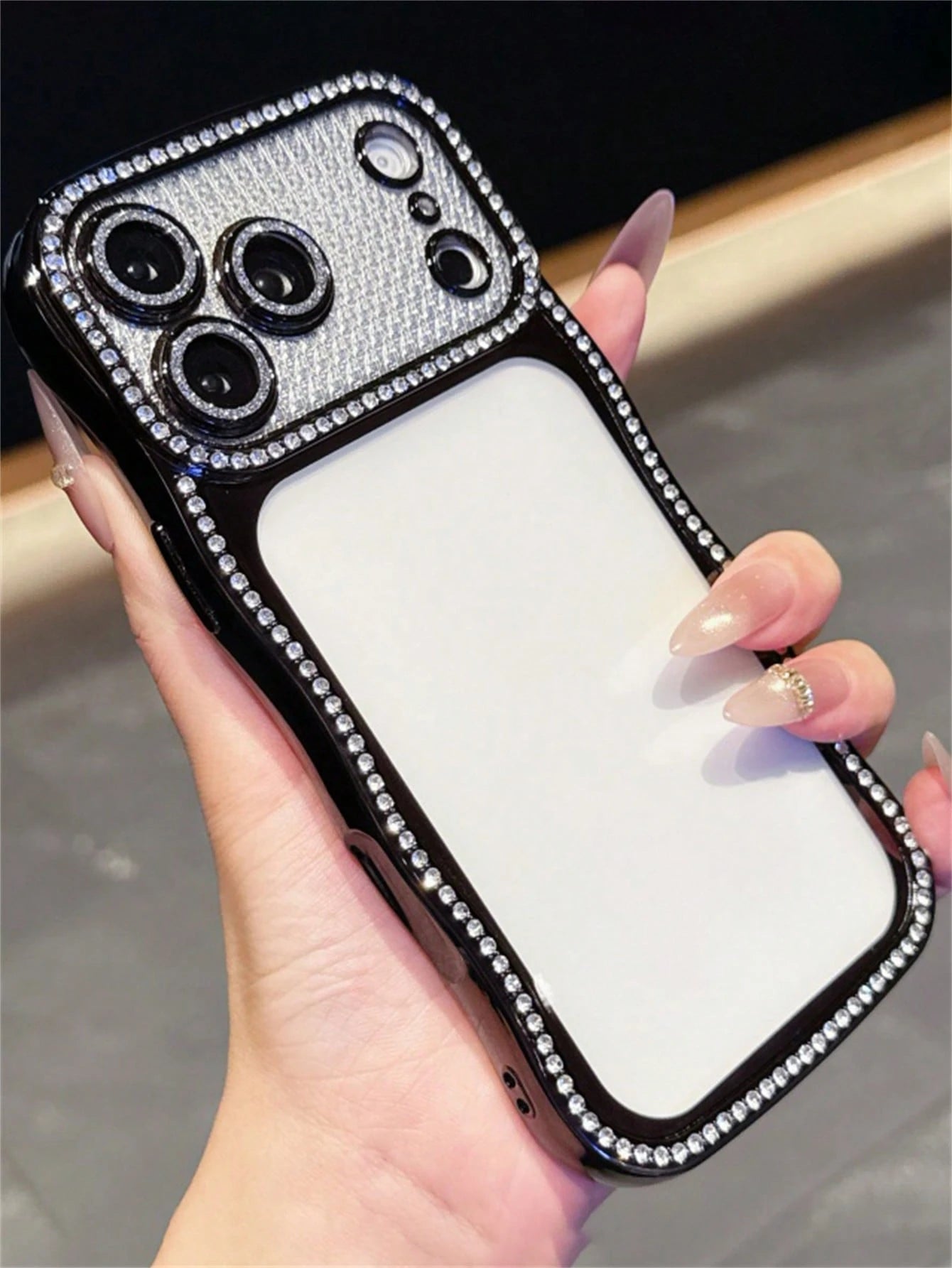 Luxury BlingBling Rhinestones Wave Edge Design Cherry Red Phone Case Compatible With IPhone 18 Pro Max 18 Pro 17 Pro Max 17 Pro 17 16 Pro Max 16 Pro 16 15 Pro Max 15 Pro 14 Pro Max 14 Pro 13 Camera Pr