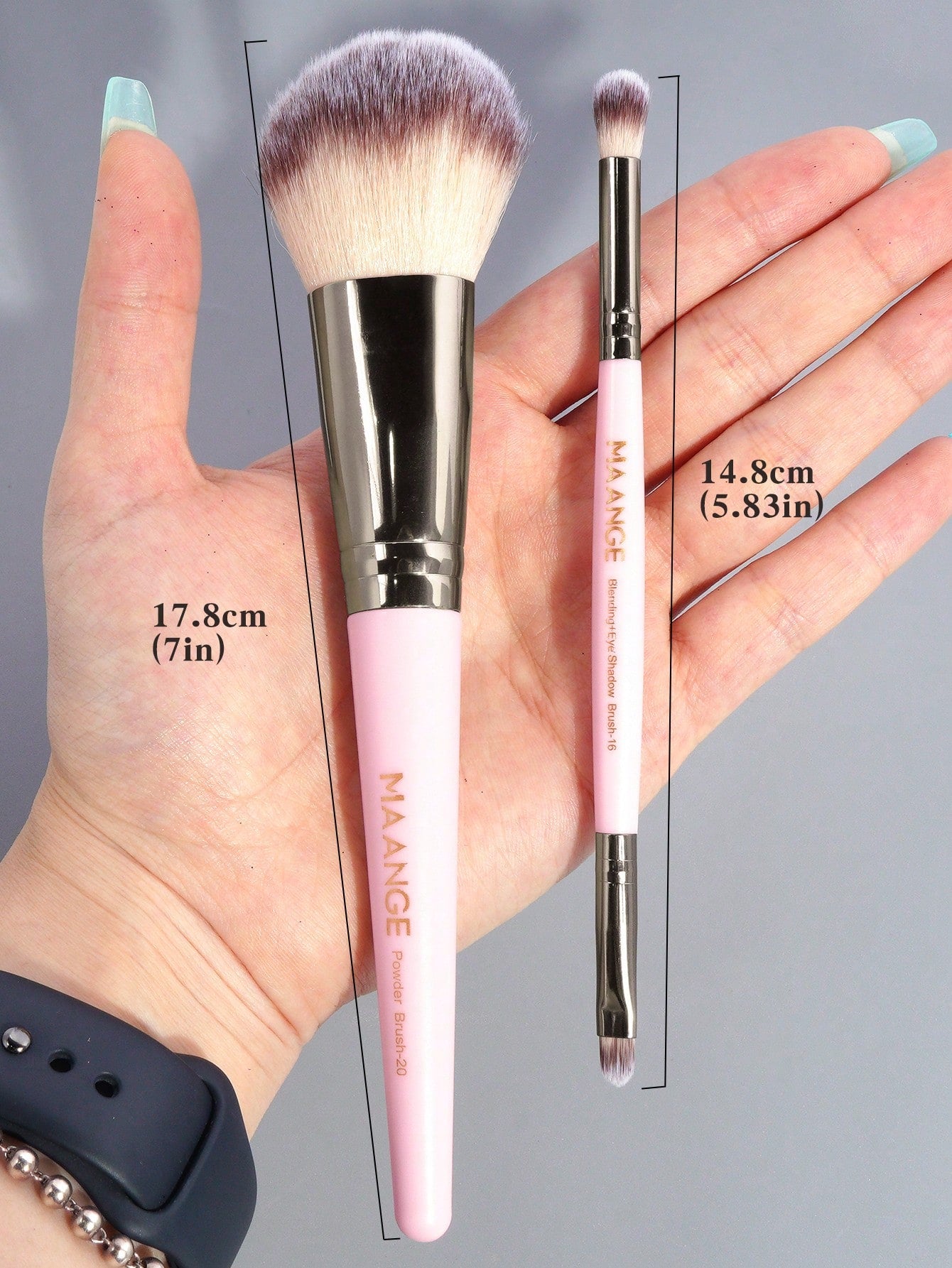 MAANGE 30pcs Professional Makeup Brush Set With Velvet Bag, Makeup Tools With Soft Brush Hair For Easy Carrying,Foundation Brush,Eye Shadow Brush,Blending Brush,Eyebrow Brush,Brush Set For Travel,Trav