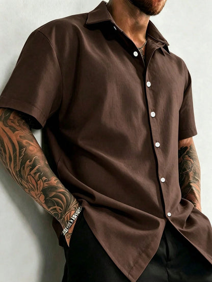 Manfinity Dauomo Men's Solid Color Front Button Casual Daily Short Sleeve Shirt