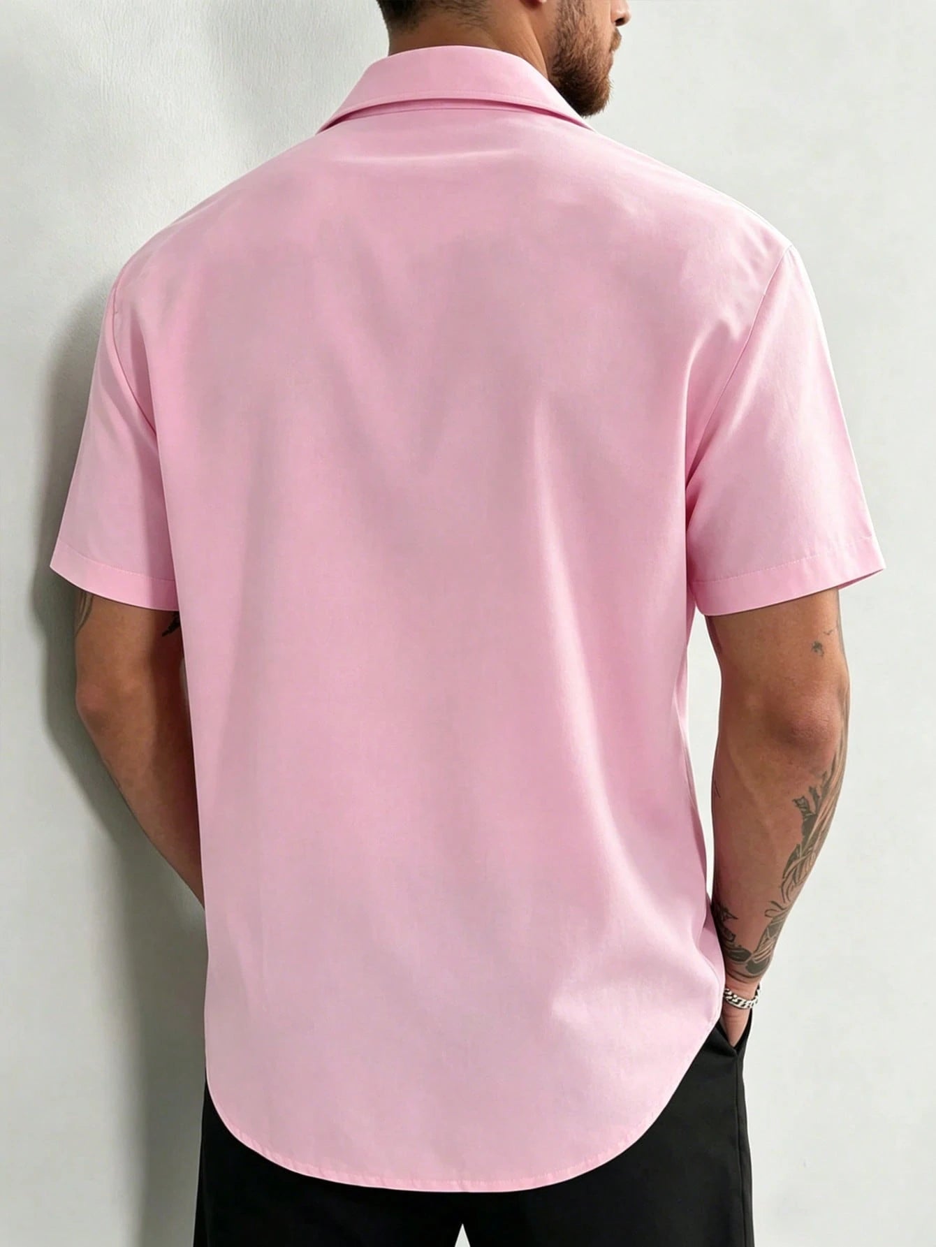 Manfinity Dauomo Men's Solid Color Front Button Casual Daily Short Sleeve Shirt