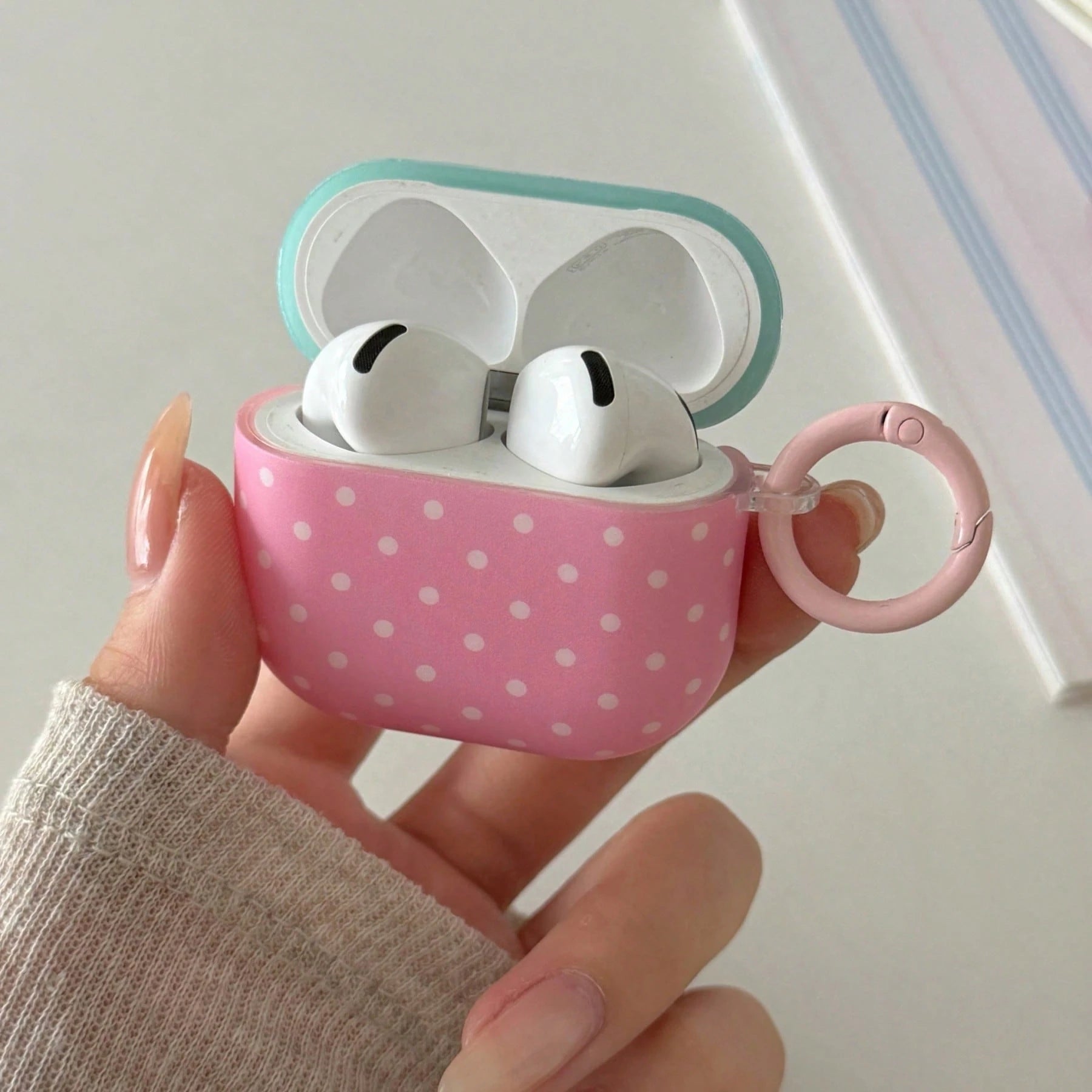 Matte Blue-Green Lid Polka Dot With Hanging Ring Earphone Case Compatible With AirPods Pro 3 Protective Cover Pro 2 Cute Apple 4 Minimalist 3 New 1/2 Generation Girls Earphone Case Protective Cover
