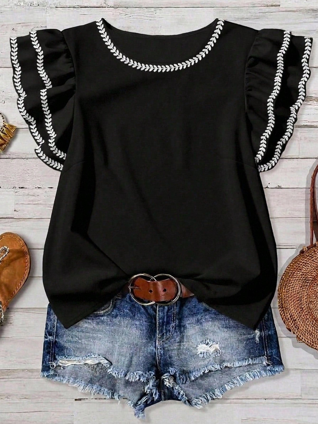 Mellowie Plus Size Women Summer Casual Casual Formal Elegant Vacation Plant Pattern Double Ruffle Sleeve Loose Blouse Office Black