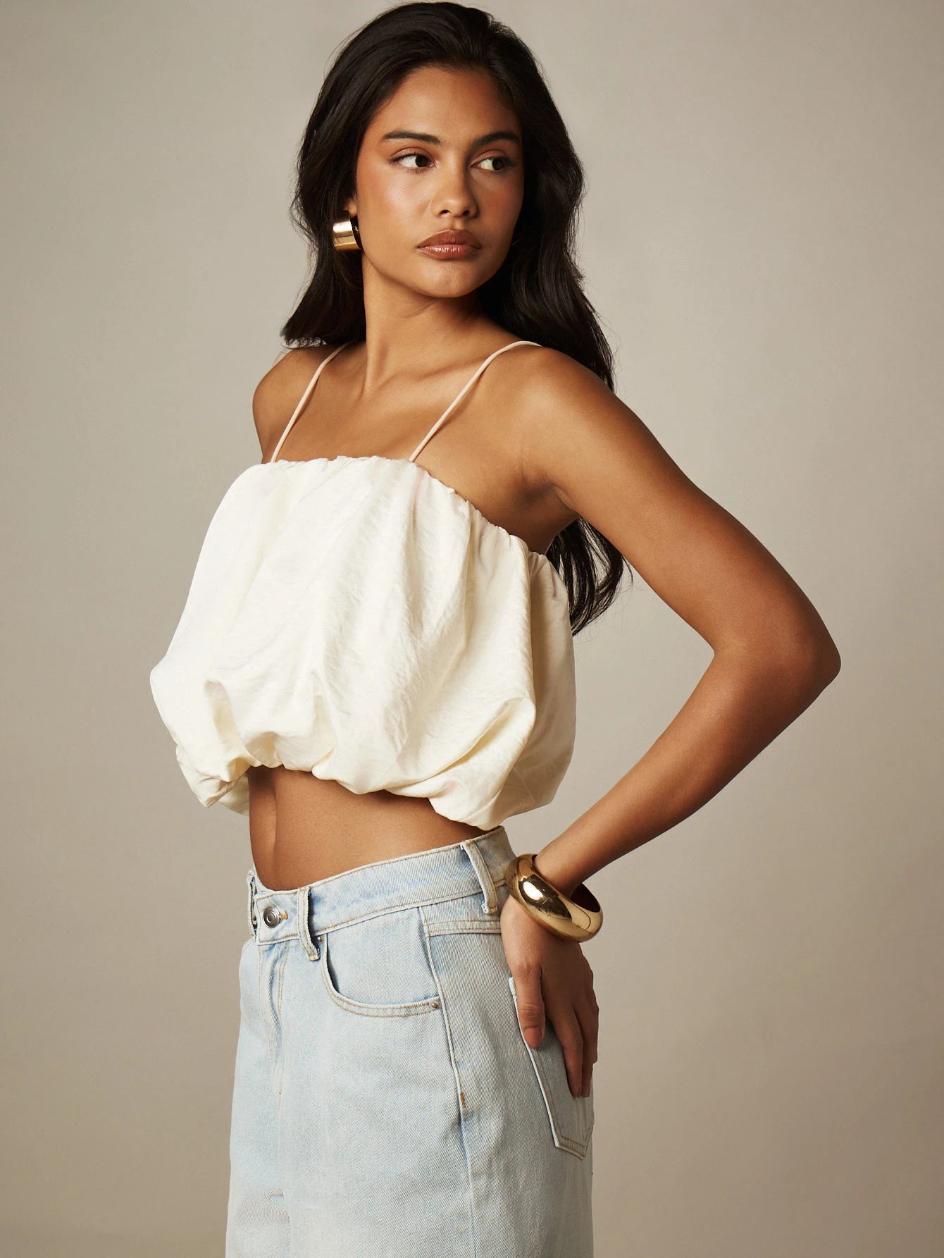 MISSGUIDED Crop Balloon Top With Spaghetti Straps- Ruched Puff Hem Cropped Cami For Summer Vacation And Festival Looks