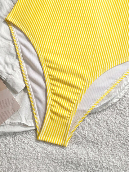 New Arrival Fashion Printed Lace Removable Strap Bow Decor One-Piece Swimsuit For Beach & Pool Party Vacation Summer, Resort Wear Yellow, Vacationcore