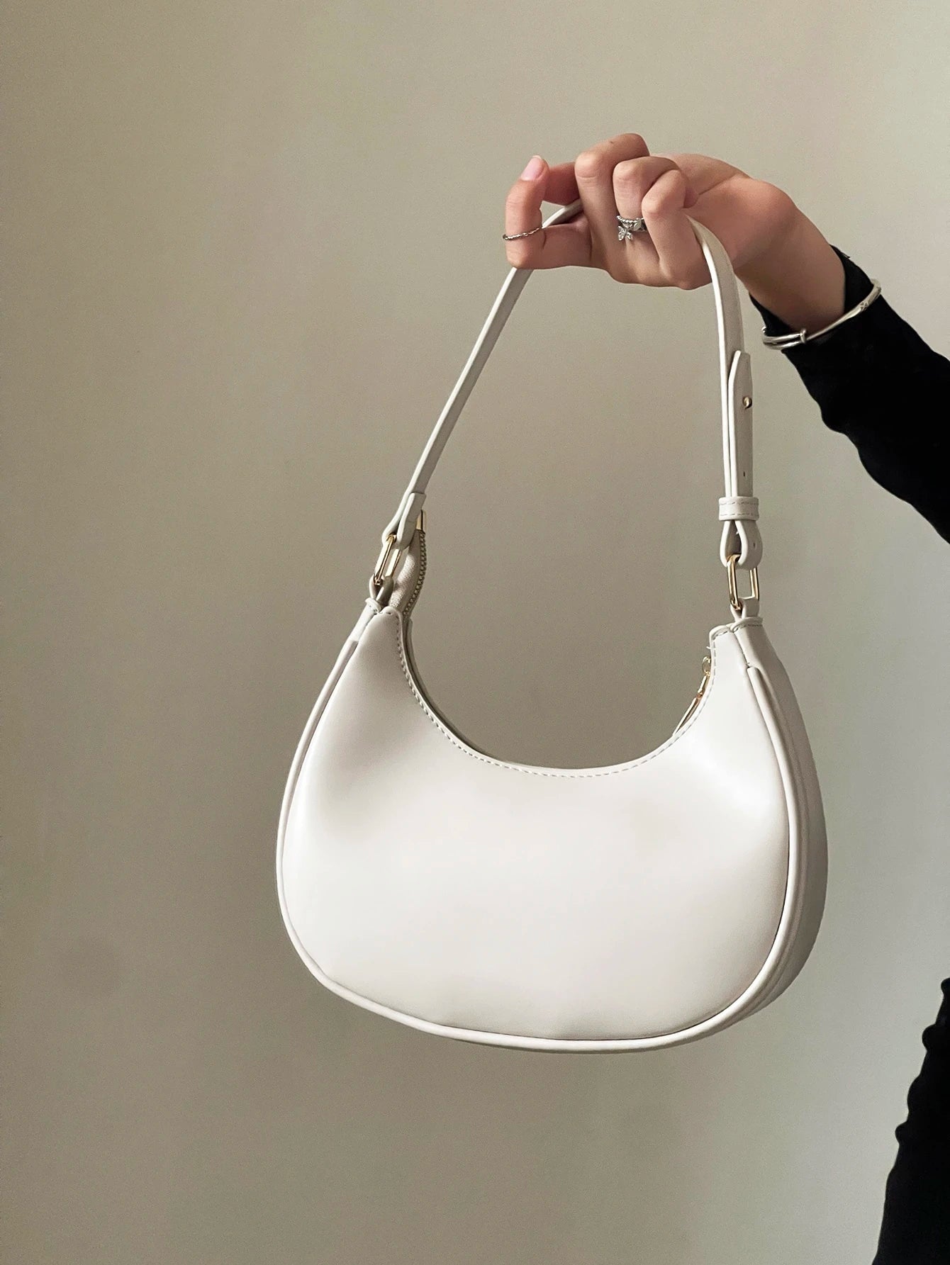 New Fashionable Simple And Stylish Atmosphere Crescent-Shaped Bright Surface Casual Classic Everyday Commuter Bag, Detachable Shoulder Crossbody Bag