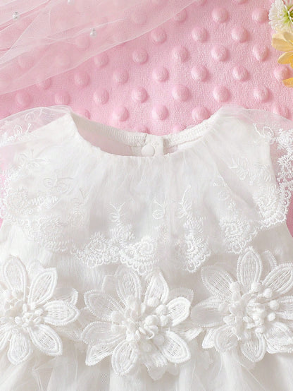Newborn Baby Girl White Summer Elegant Mesh Dress Lace Collar Sleeveless Lightweight Outfit For Wedding Guest 100-Day Celebration & Family Photos