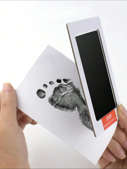 Newborn Footprint Inkless Print Kit: A Thoughtful Keepsake To Cherish The Precious Memories Of Your Newborn. This Easy-To-Use Set Can Create Clear, Clean Footprints, Perfectly Preserving The Cherished