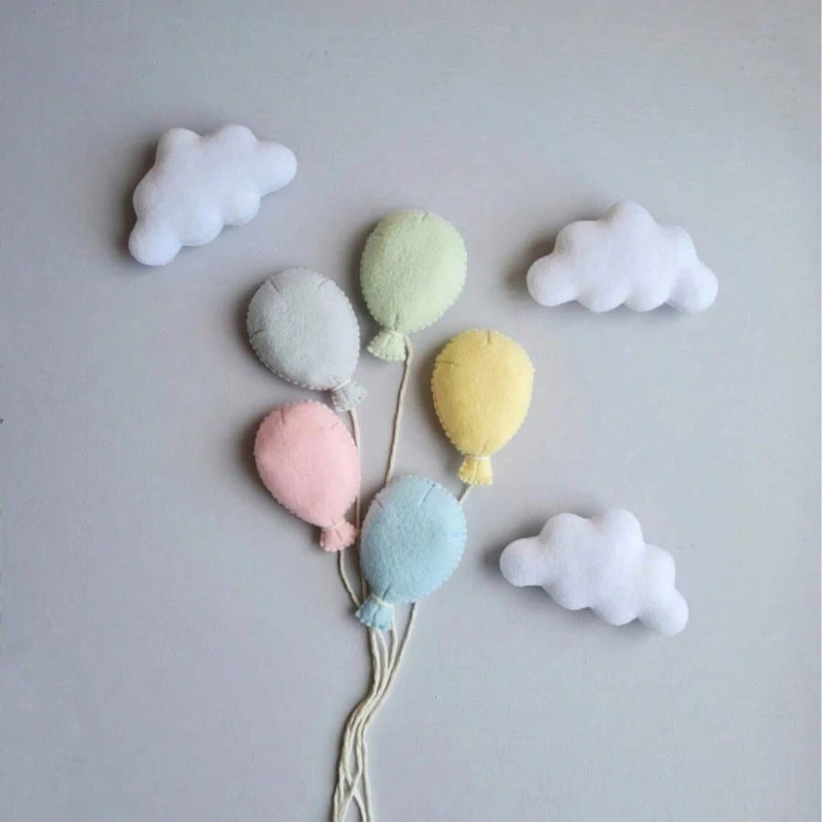 Newborn Photography Props Felt Balloon Cloud Backdrop, INS Style Felt Balloon Set, Macaron Colors, Baby 100 Days Photo Props, Newborn Memorial Photo, INS Style Home Portrait, Baby Room Decor, Newborn